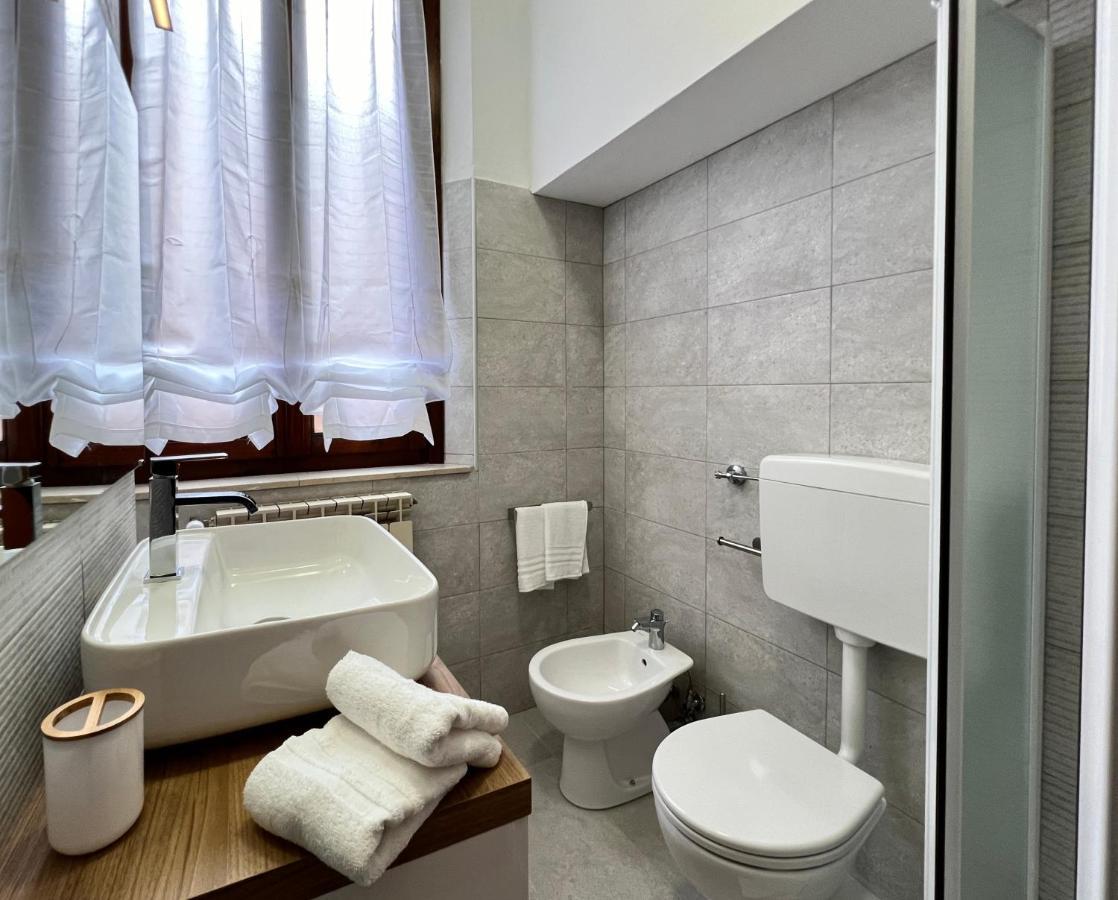 Mazzini101Apartment Ferrara Esterno foto