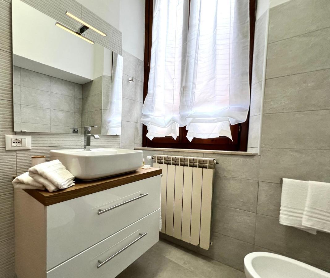 Mazzini101Apartment Ferrara Esterno foto
